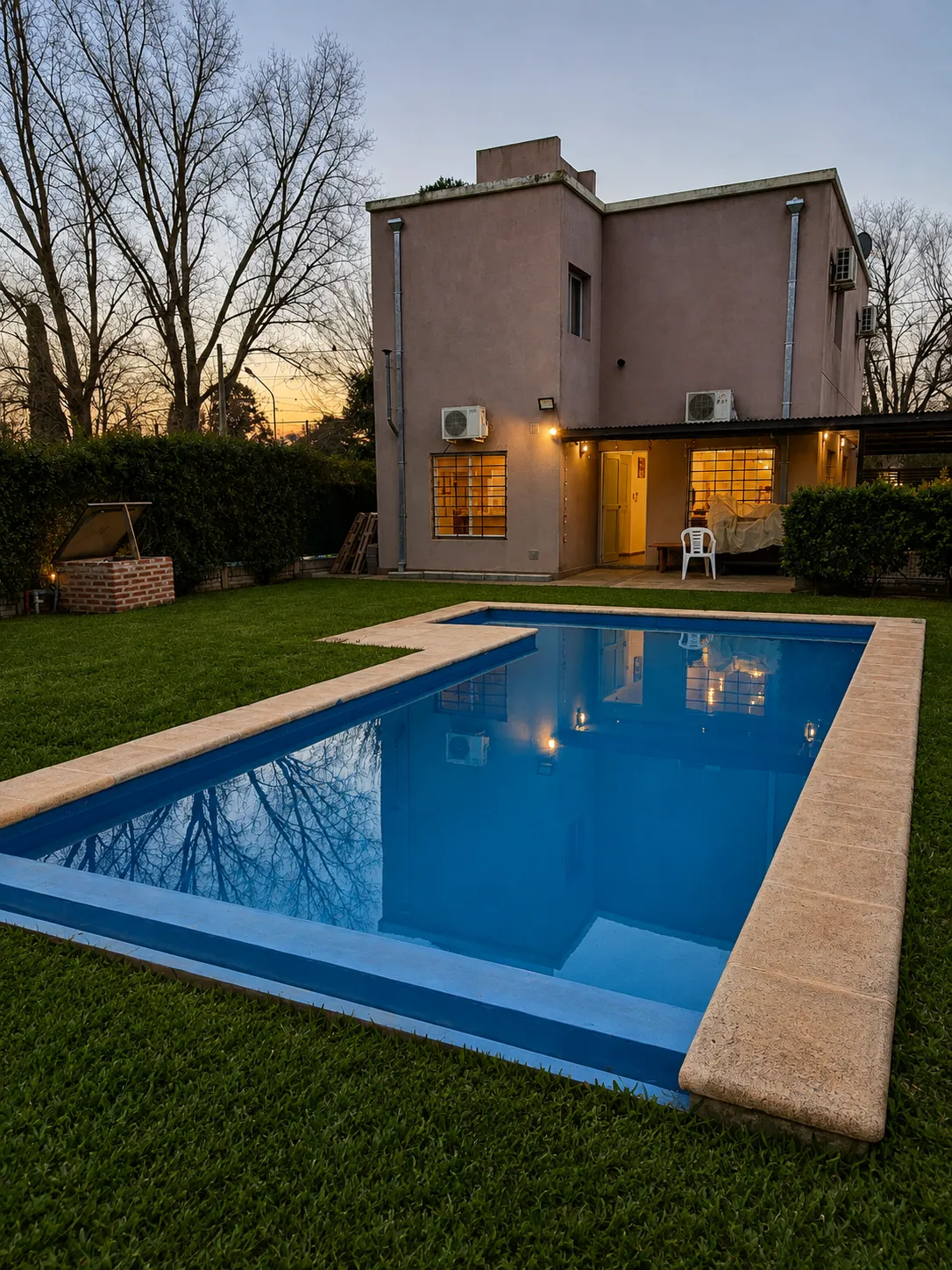 Foto principal de Casa de tres dormitorios con pileta y quincho a metros del río